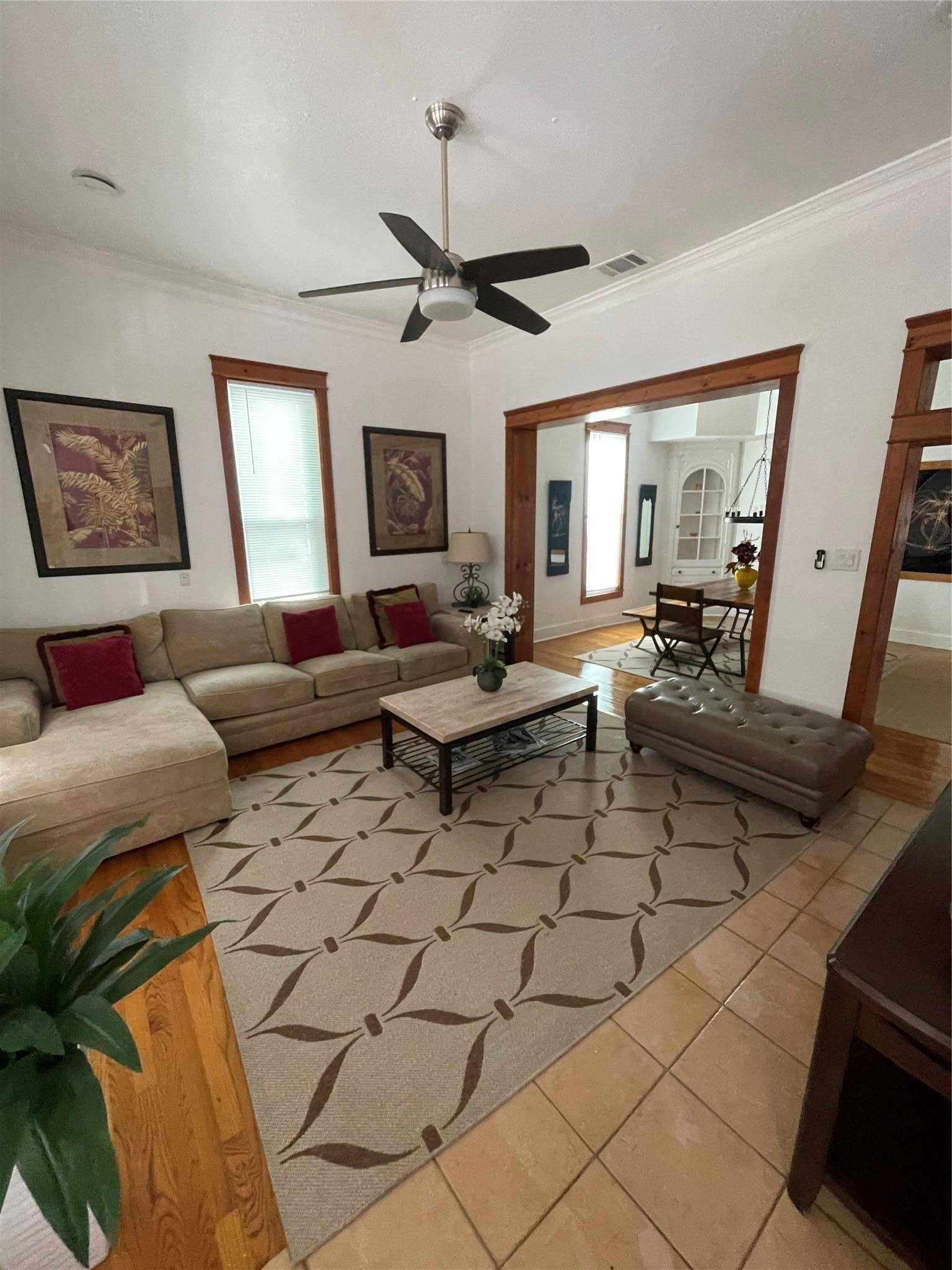 1210 E 3rd ST, Austin, TX 78702