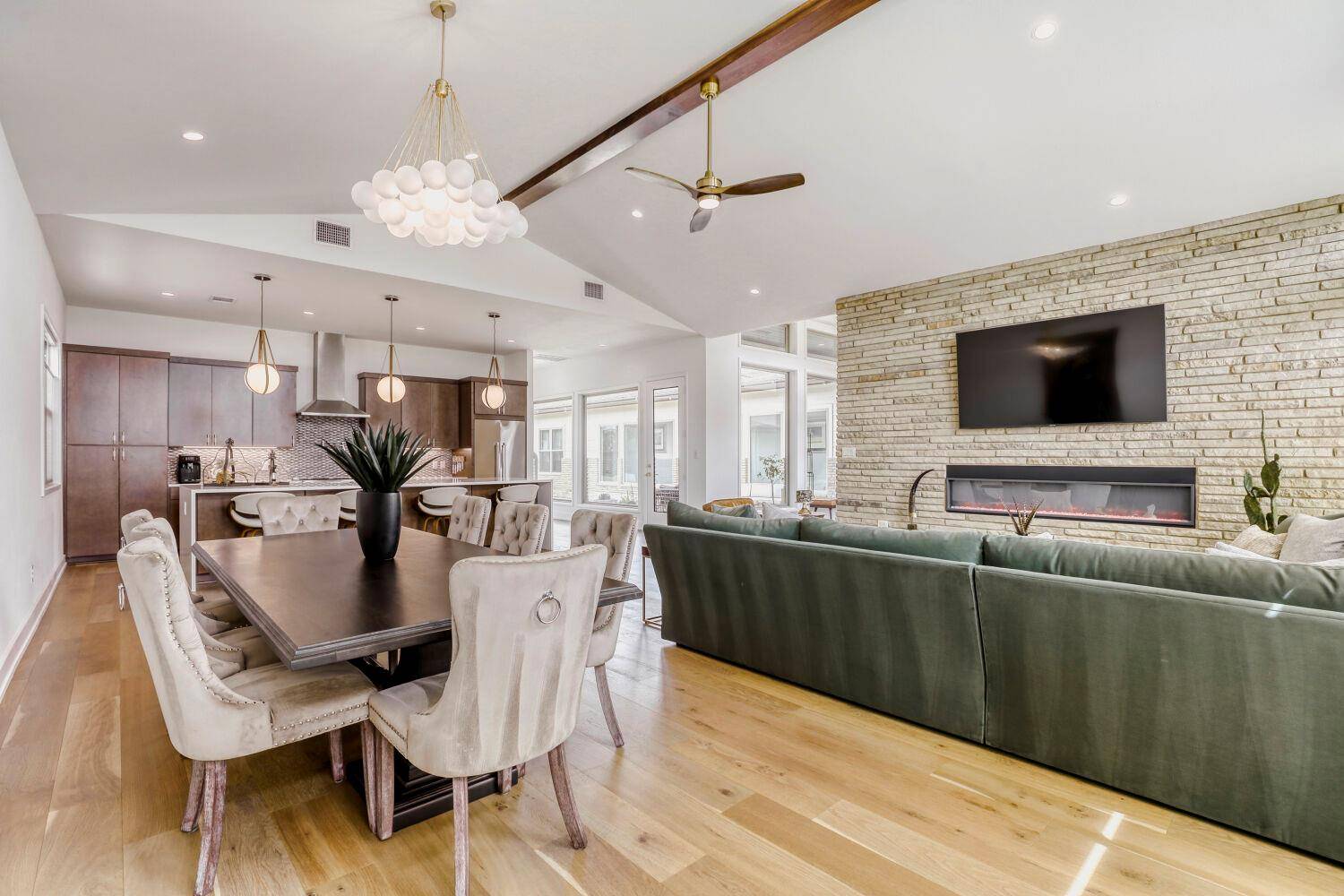 108 Tambra Lea LN, Liberty Hill, TX 78642