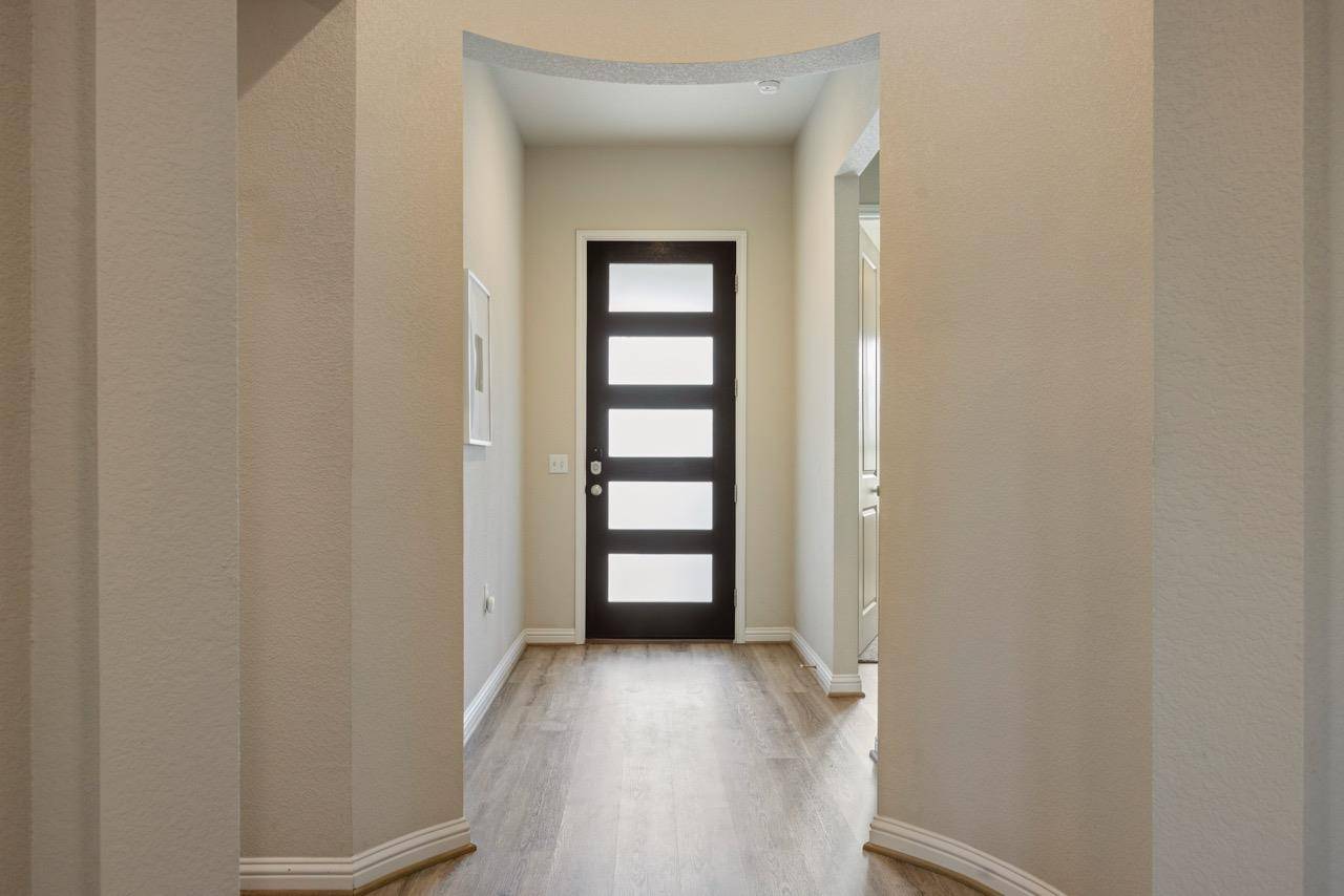 16617 Sumptuous DR, Manor, TX 78653