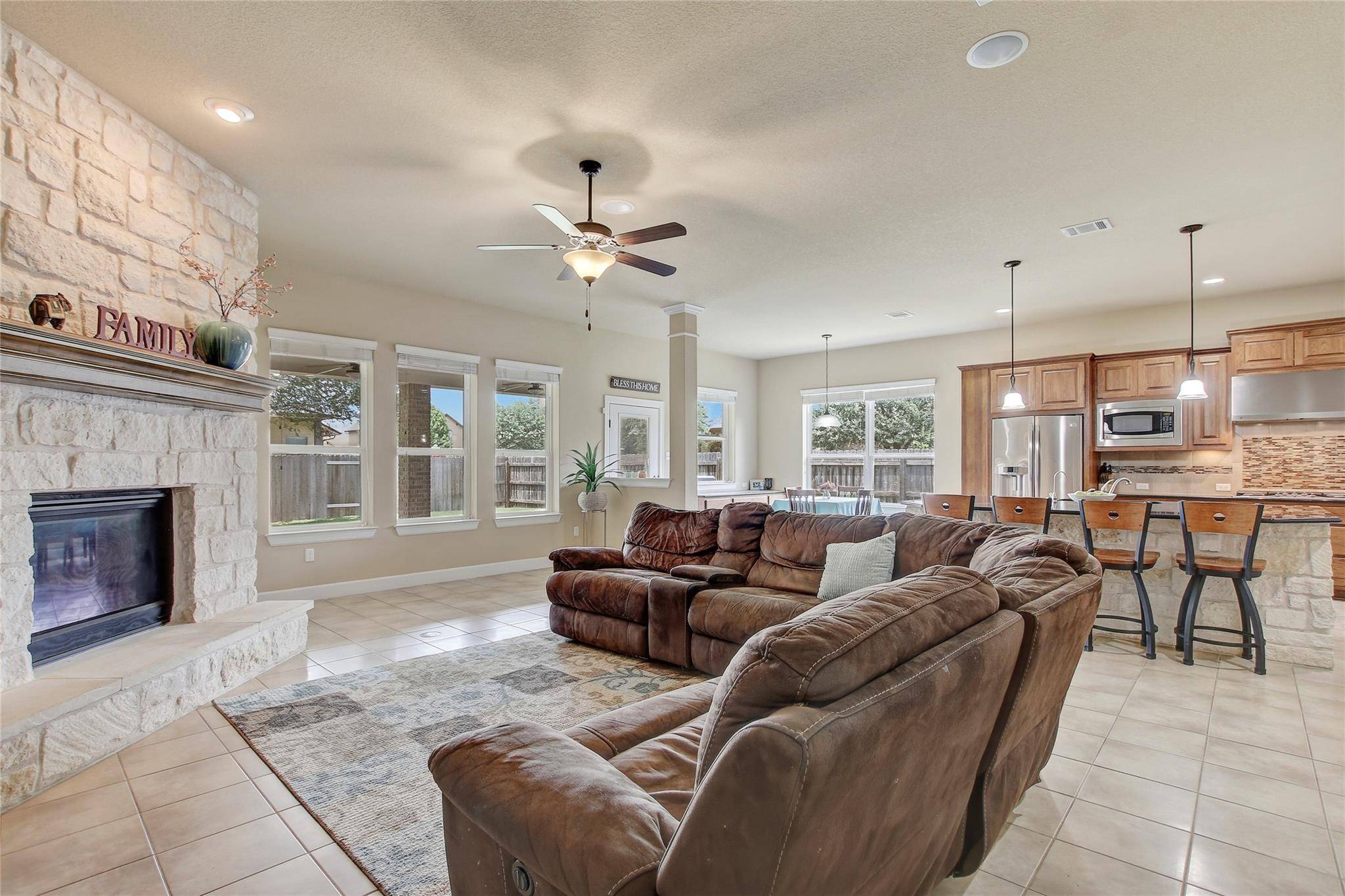 200 Navigator DR, Austin, TX 78717