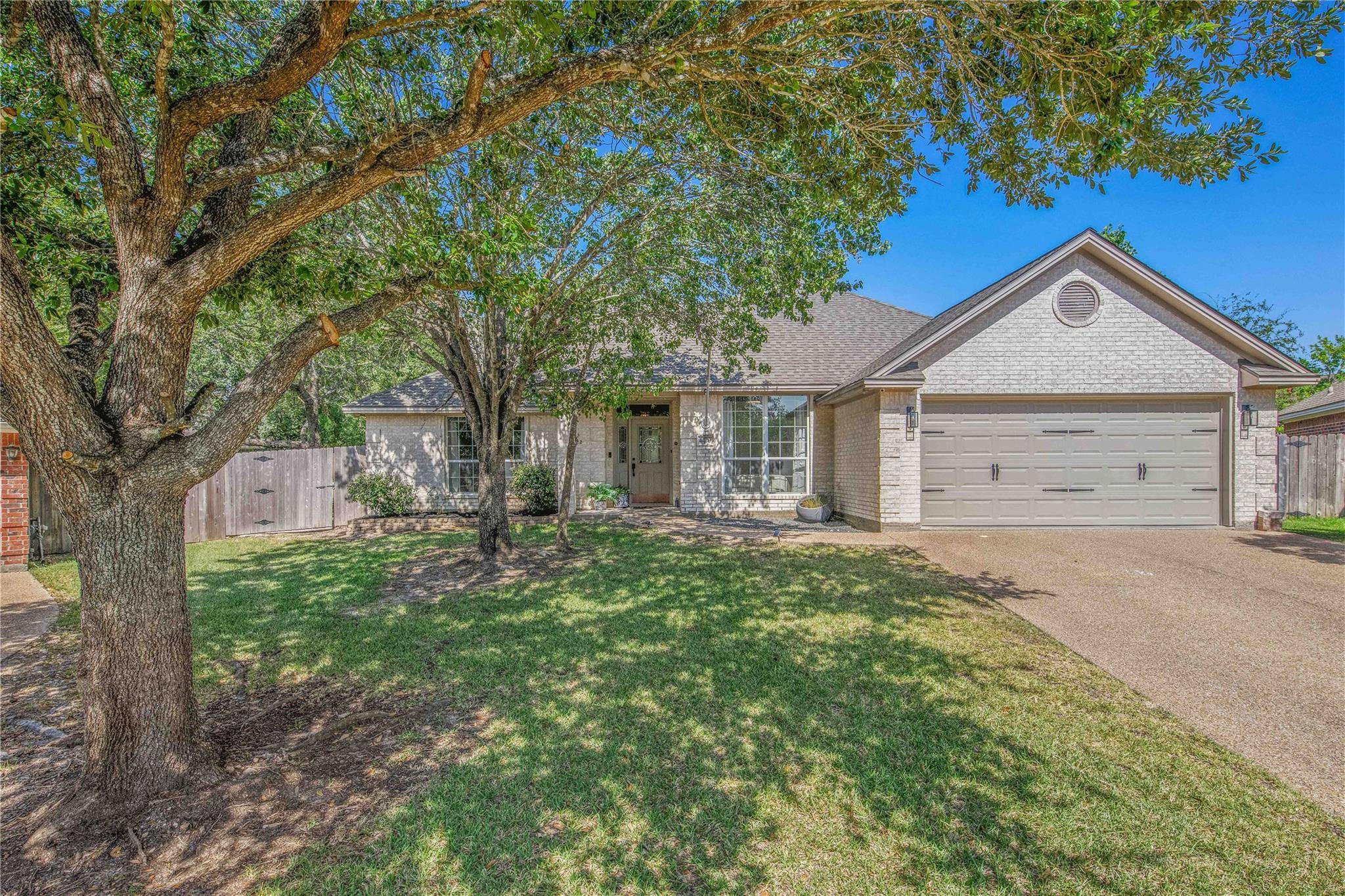 4420 Pickering PL, College Station, TX 77845