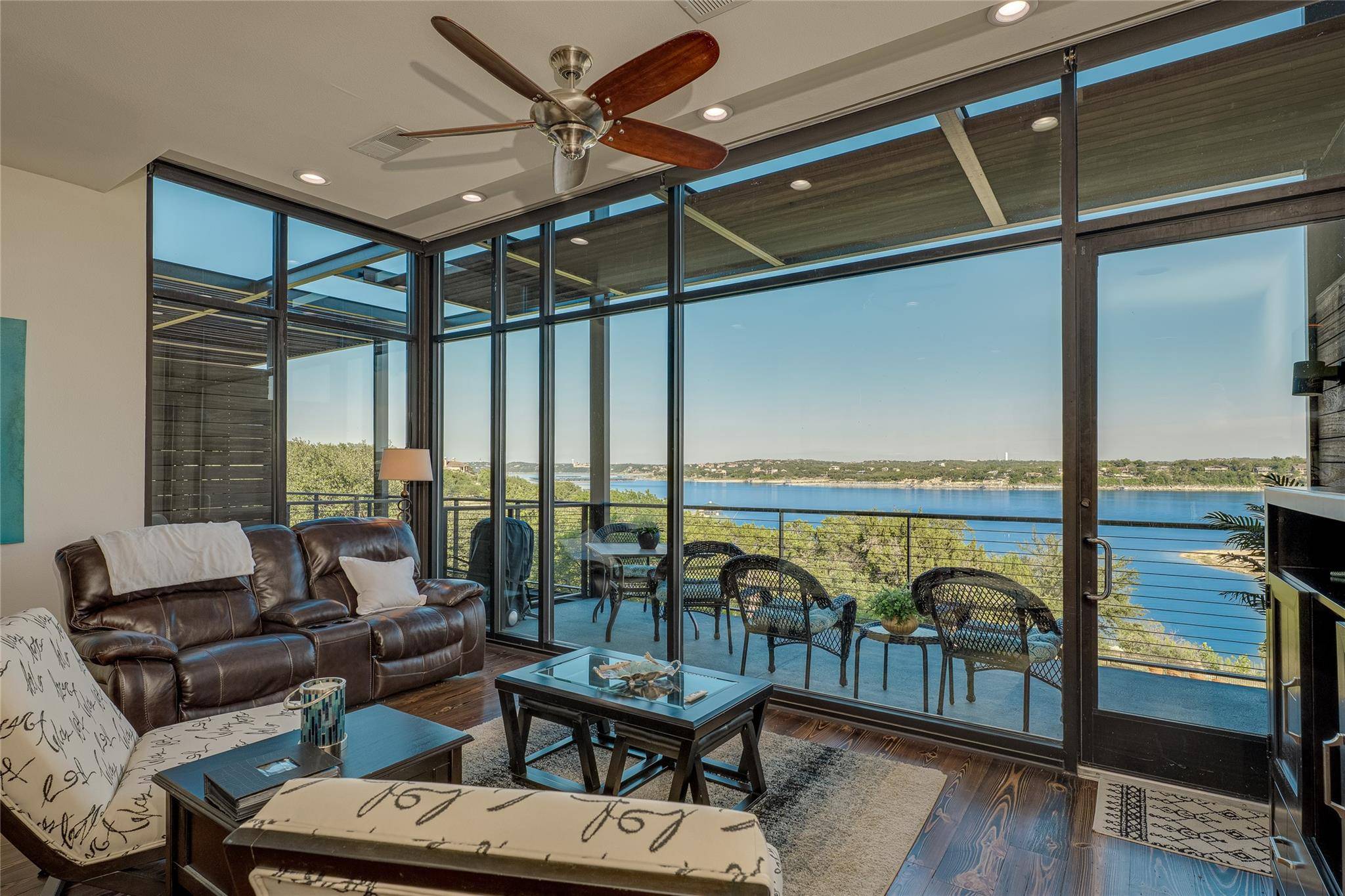 1101 Ivean Pearson RD #D202, Lago Vista, TX 78645