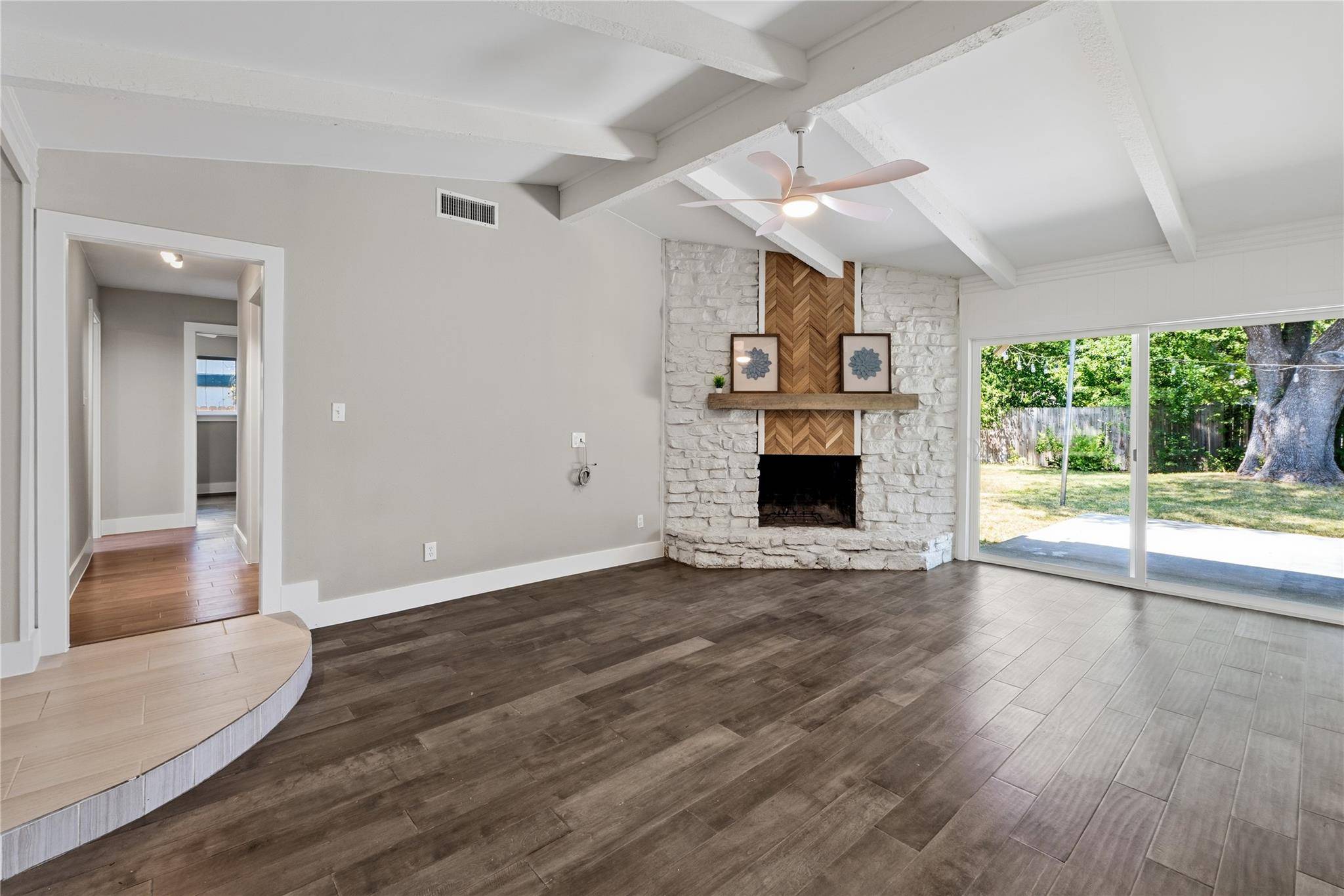 9304 Hunters TRCE, Austin, TX 78758