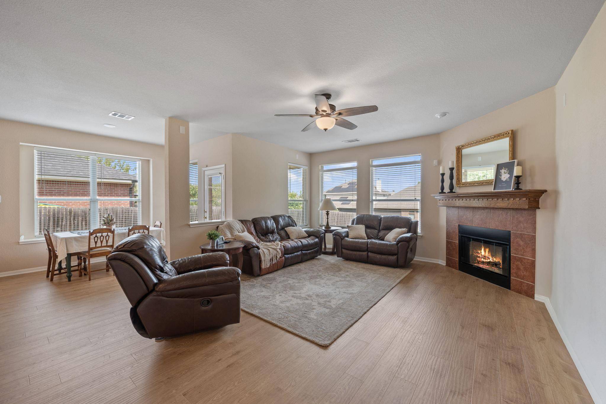 19609 Vilamoura ST, Pflugerville, TX 78660
