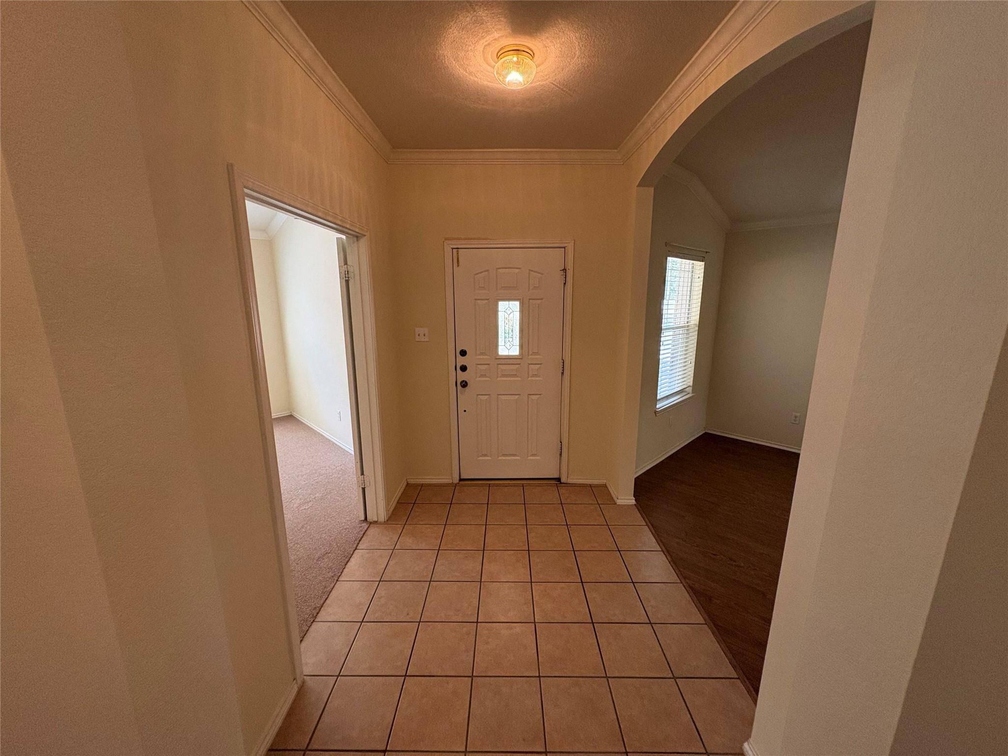 2100 Mir Woods DR, Leander, TX 78641