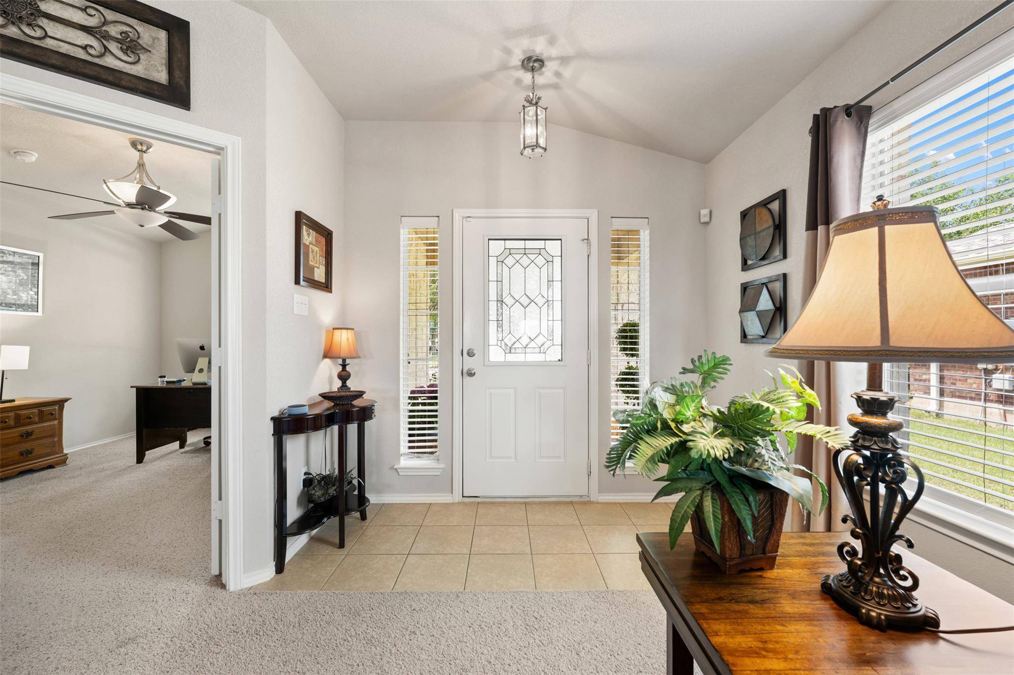 1304 Hensley DR, Leander, TX 78641