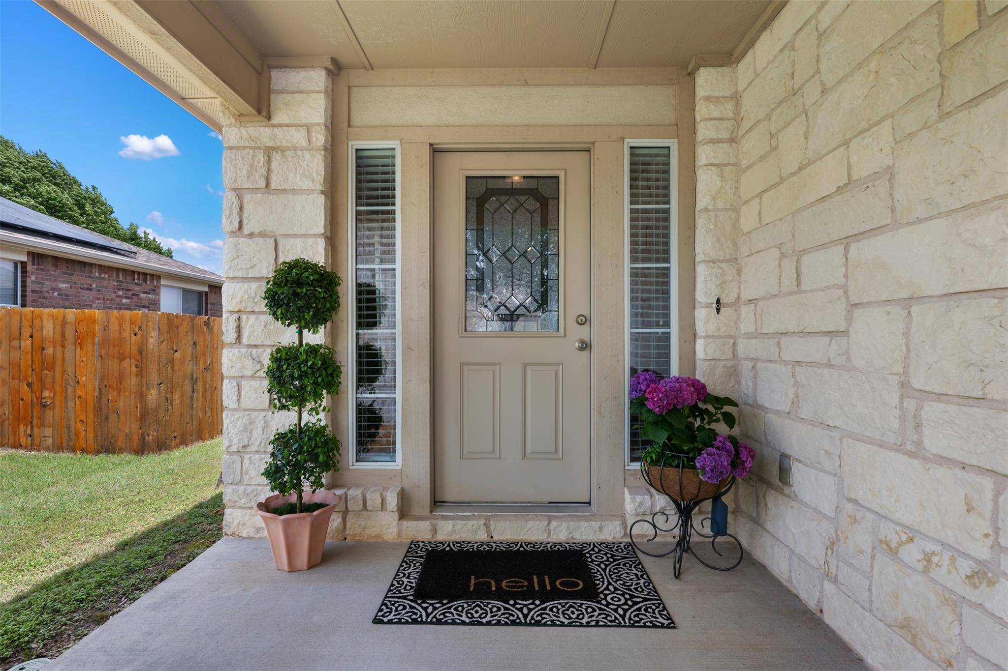 1304 Hensley DR, Leander, TX 78641