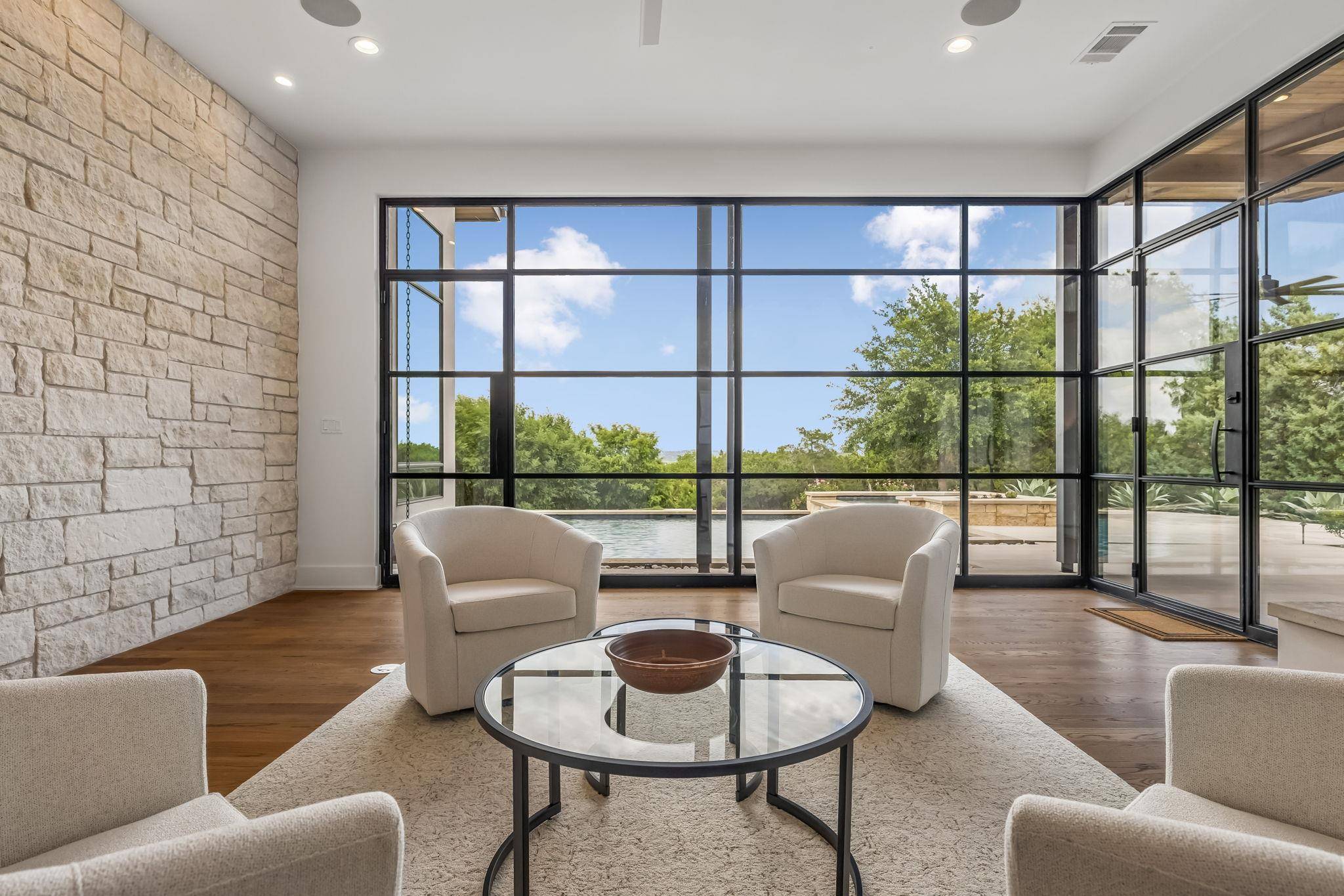 8708 Acuarela CT, Austin, TX 78735