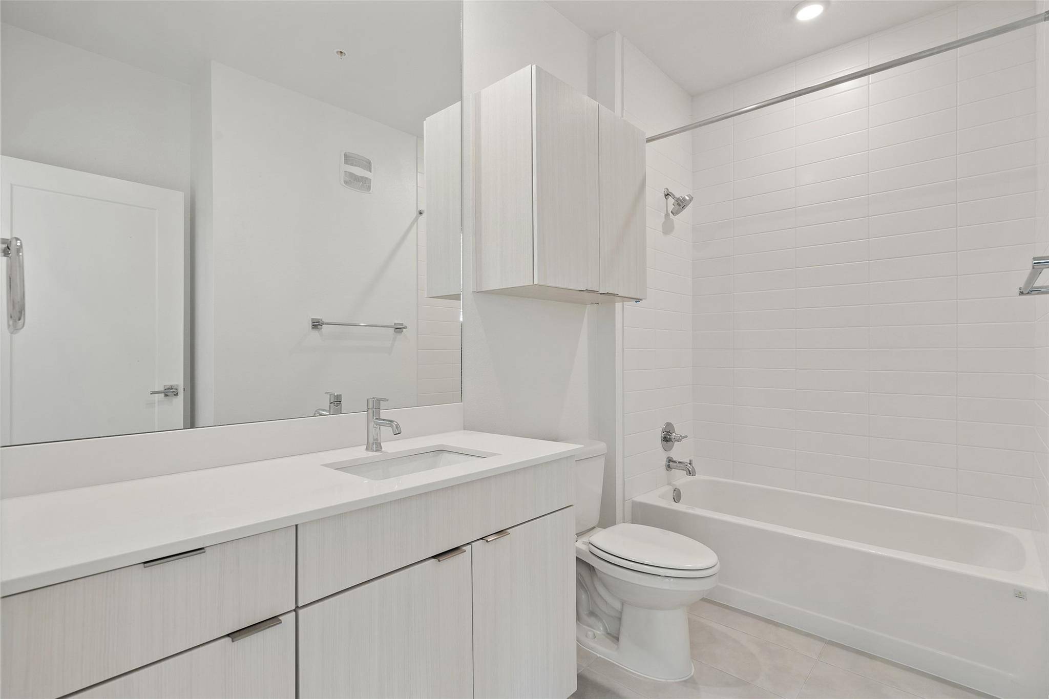 4802 S Congress Ave #403, Austin, TX 78745