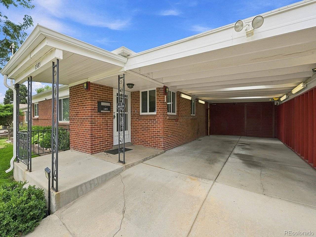 1385 S Shoshone, Denver, CO 80223
