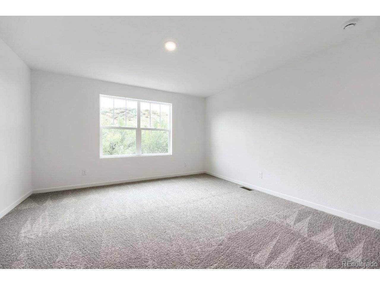 2696 Lower Crags, Colorado Springs, CO 80904