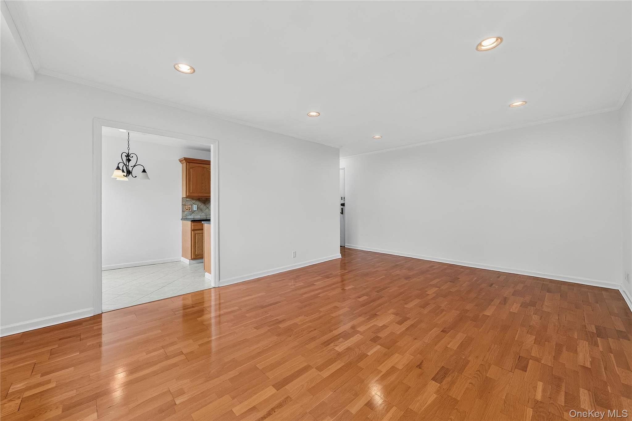 793 Palmer RD #2F, Bronxville, NY 10708