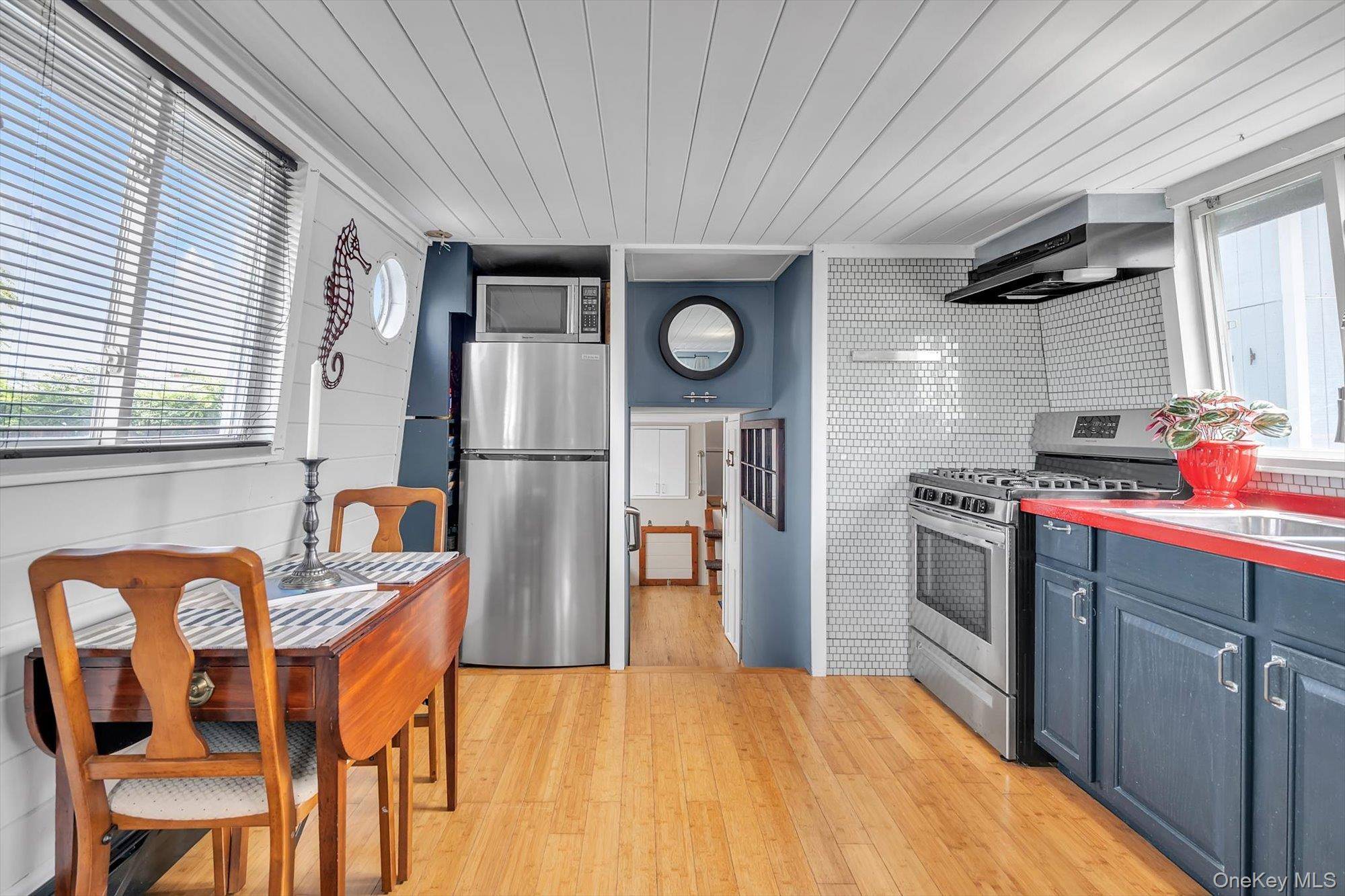 24 Matinecock Avenue, Port Washington, NY 11050