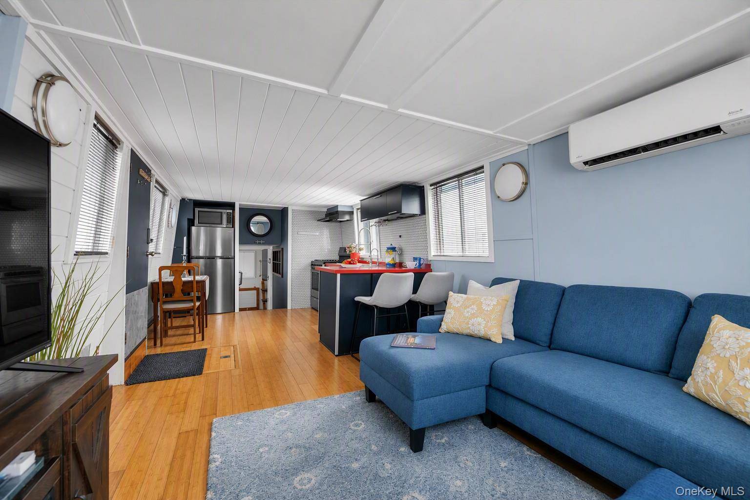 24 Matinecock Avenue, Port Washington, NY 11050
