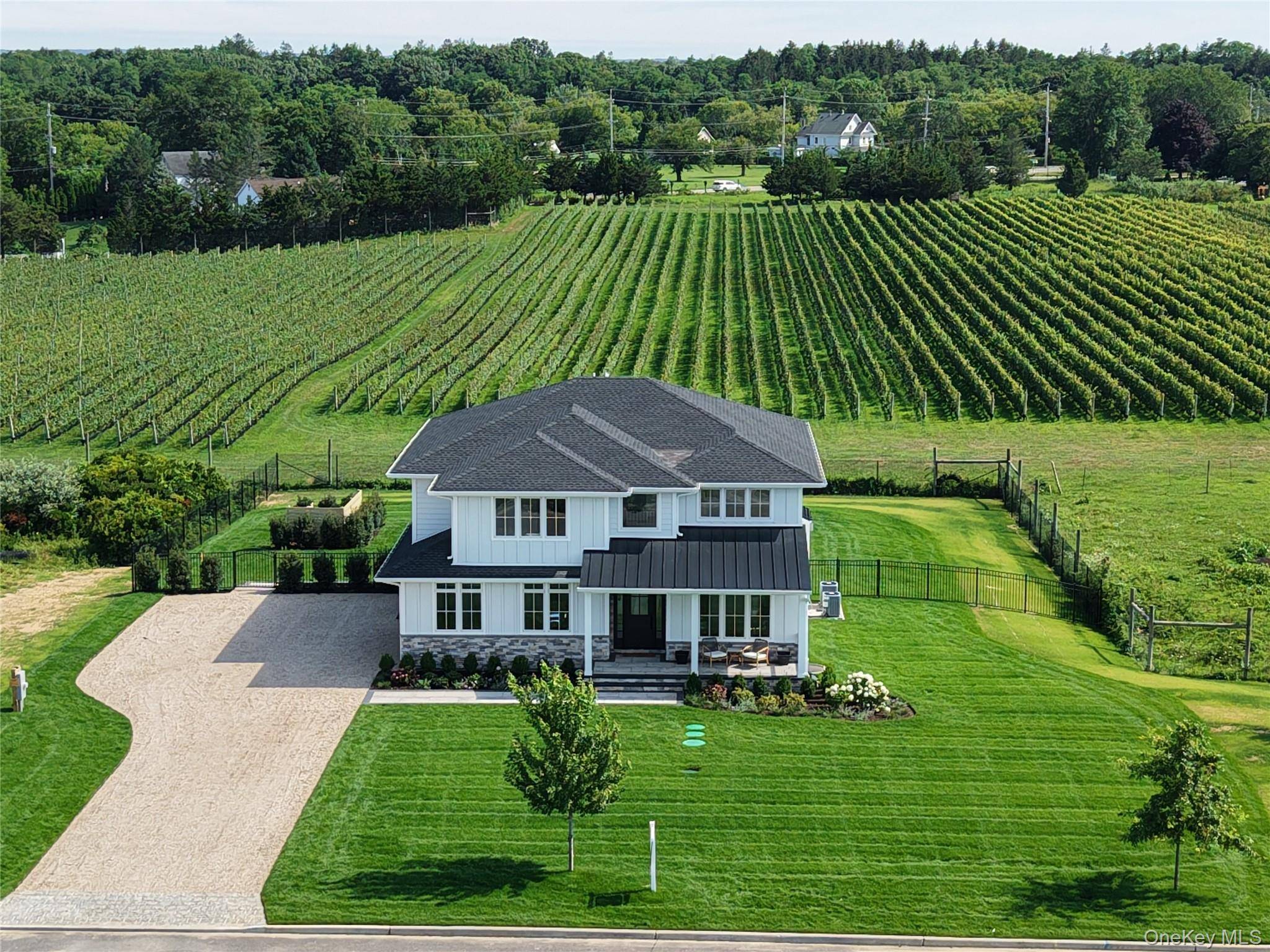 1135 Wildberry LN, Southold, NY 11971