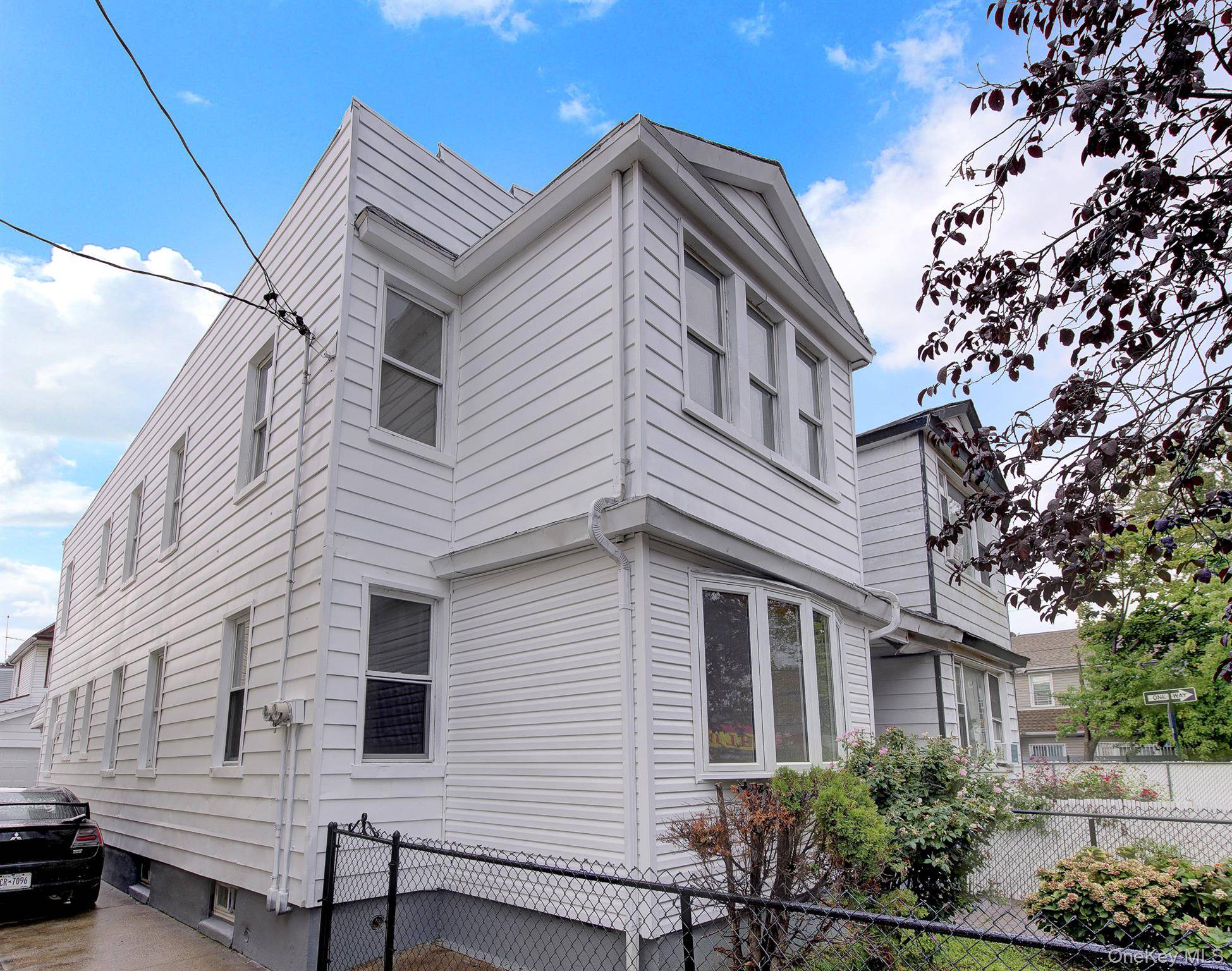115-15 95th AVE, Richmond Hill S., NY 11419