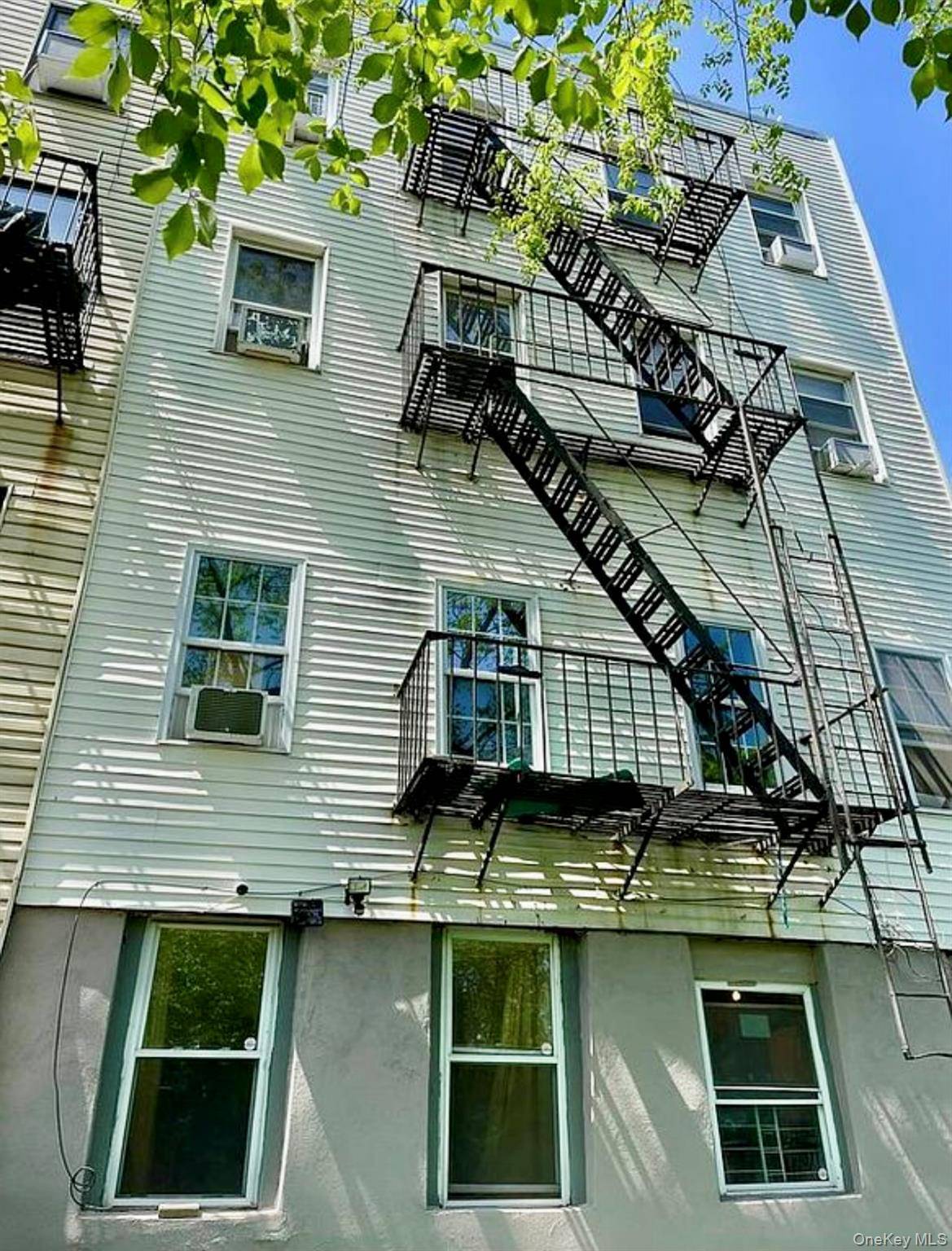 3194 Webster AVE, Bronx, NY 10467