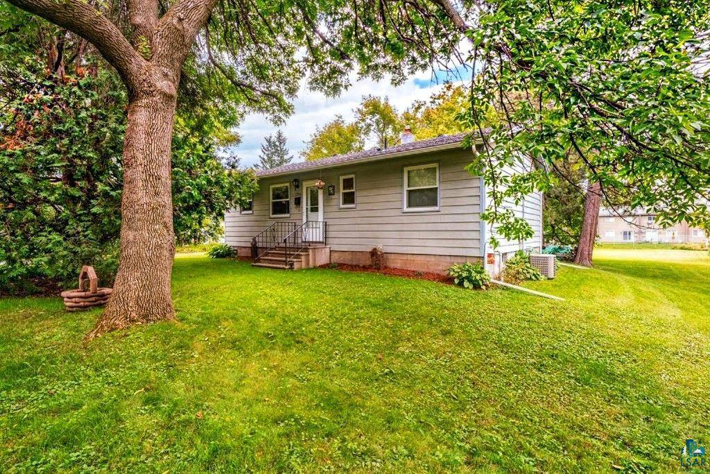1704 Doddridge Ave, Cloquet, MN 55720