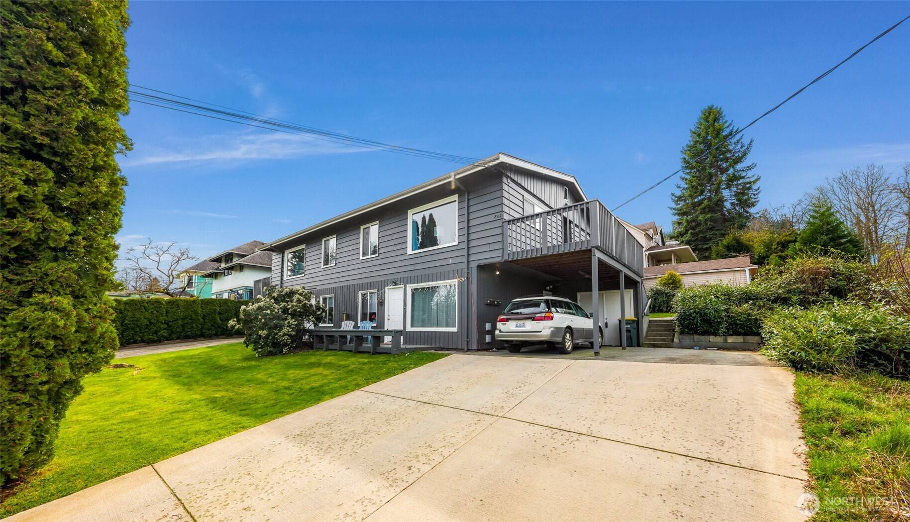 800 E Maple ST, Bellingham, WA 98225