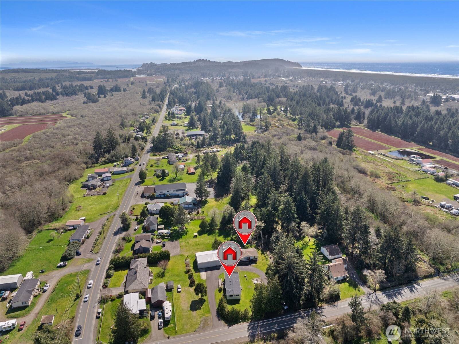2512 2510 Sid Snyder DR, Long Beach, WA 98631