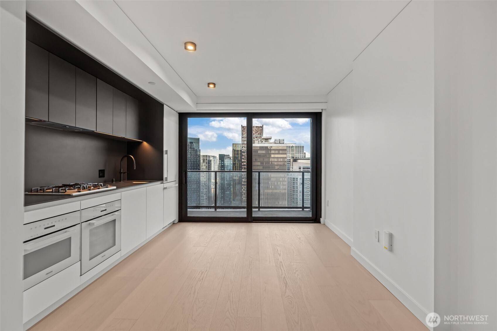 300 Virginia ST #3103, Seattle, WA 98101