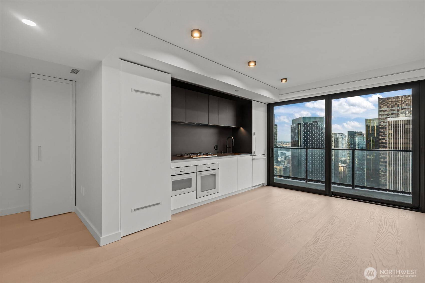 300 Virginia ST #3103, Seattle, WA 98101