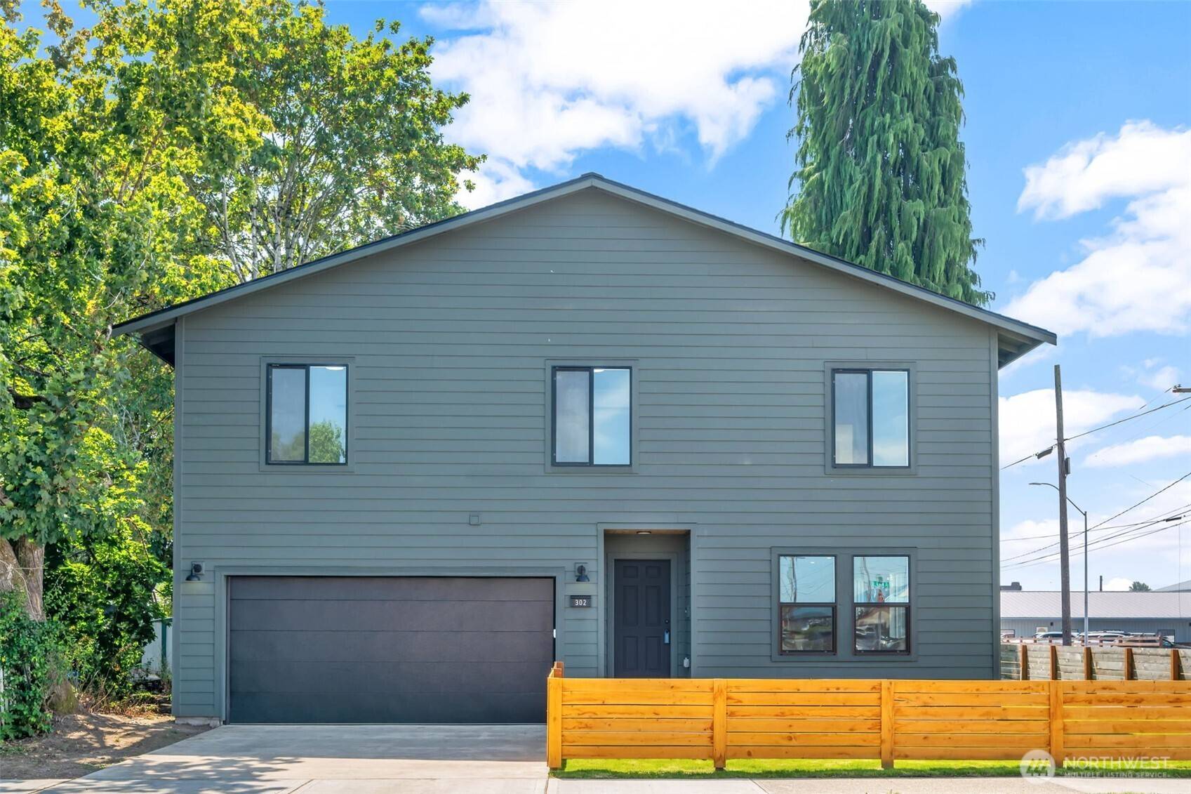302 E Pine ST, Centralia, WA 98531