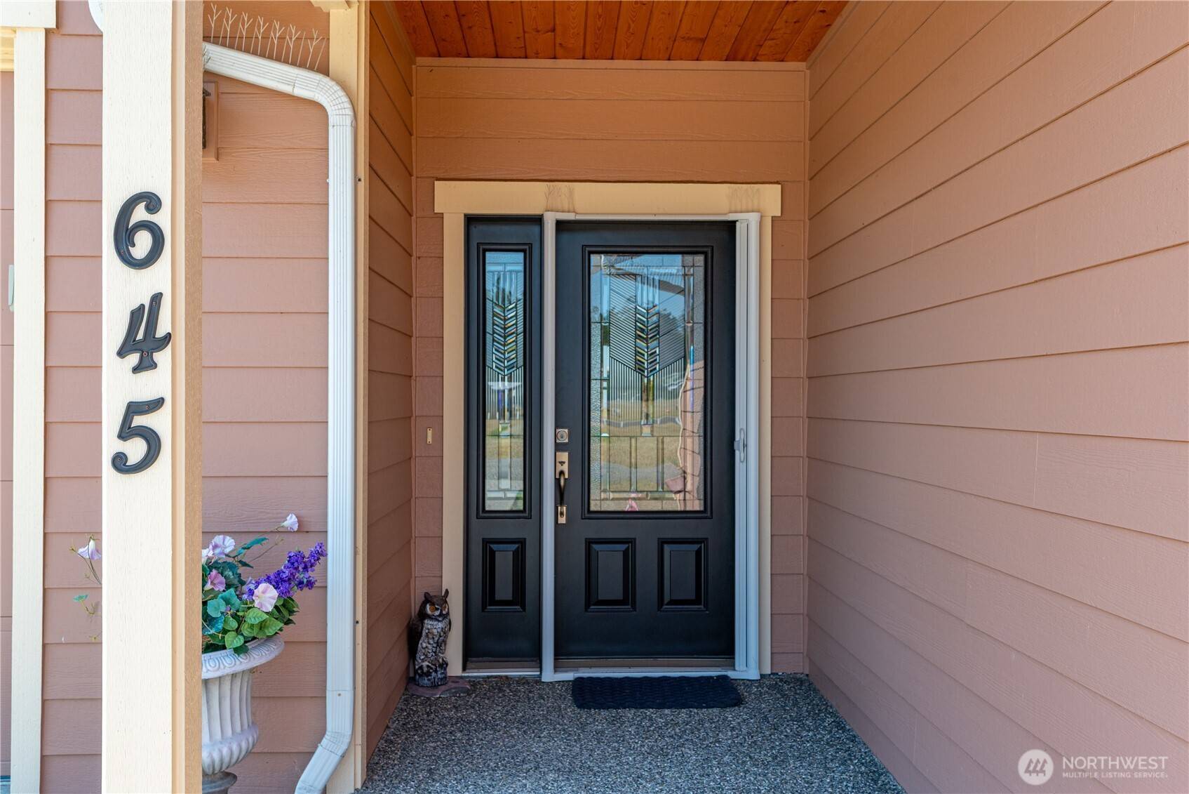 645 Monterey AVE, Coupeville, WA 98239