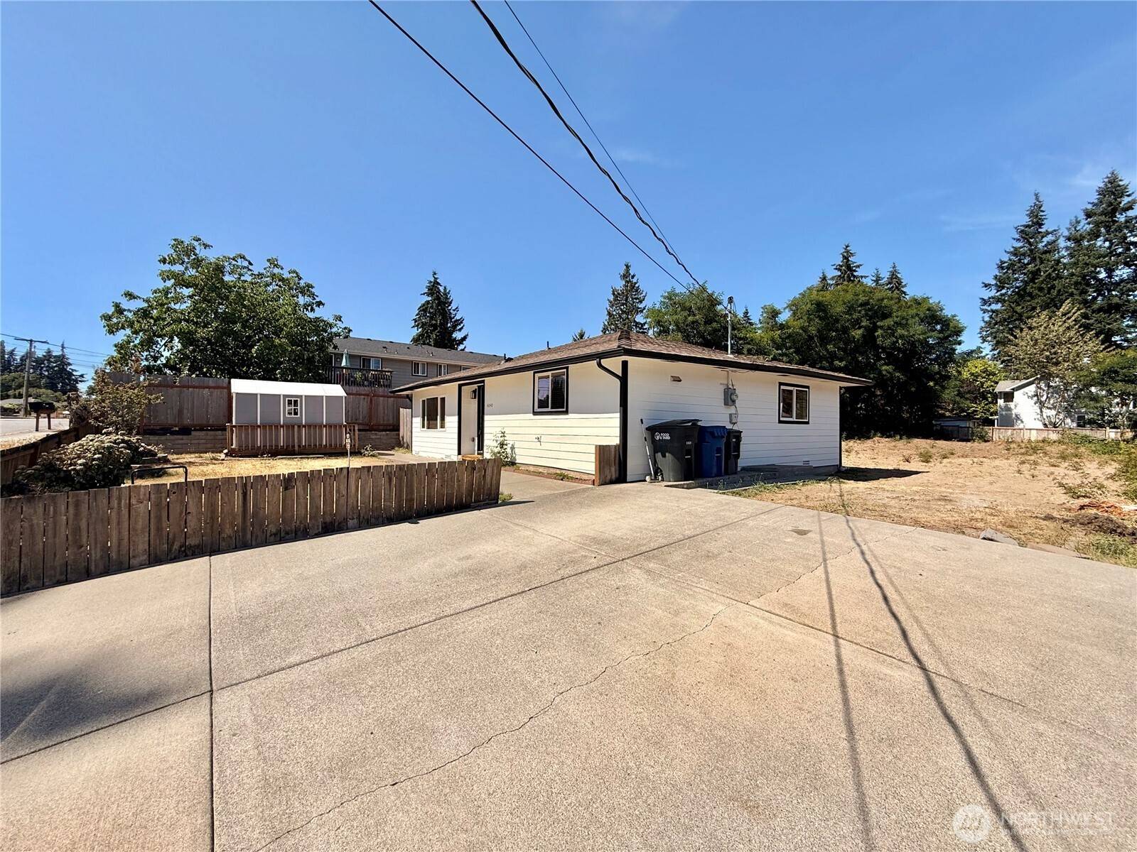 4040 S 168th ST, Seatac, WA 98188