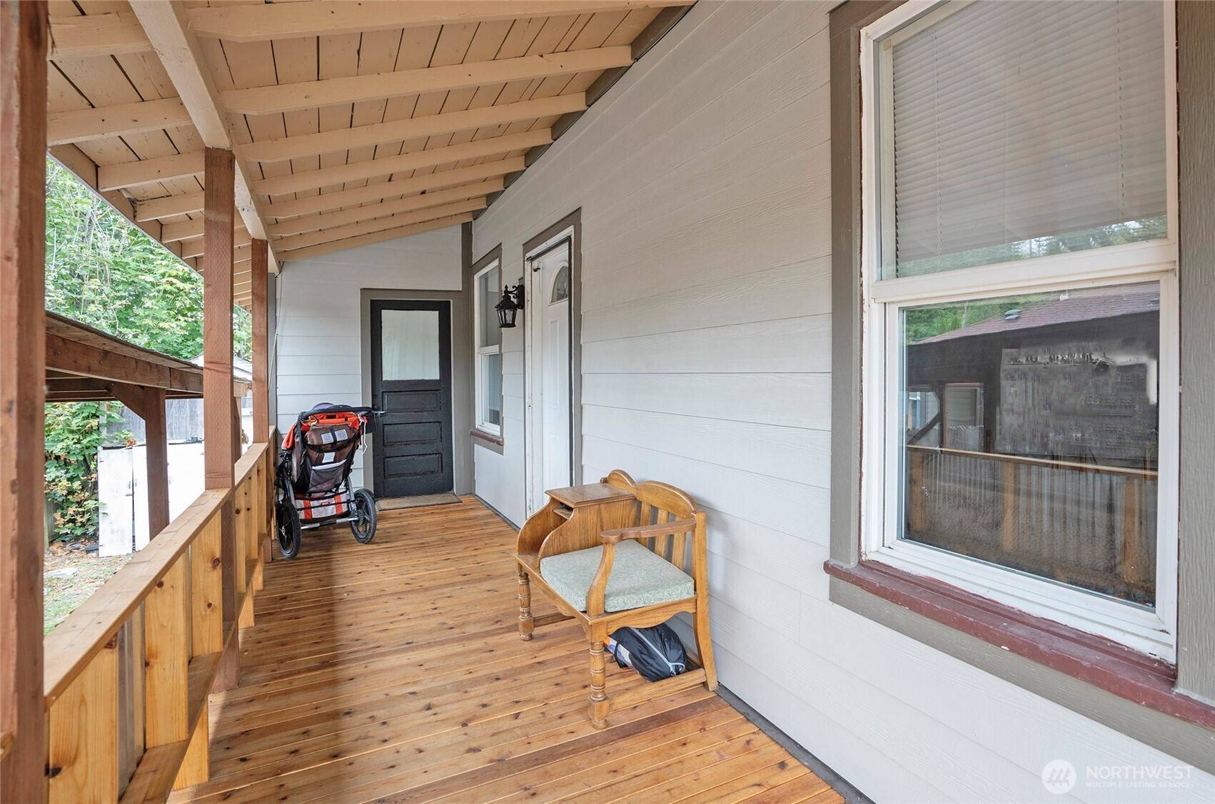 110 Alder ST E, Eatonville, WA 98328