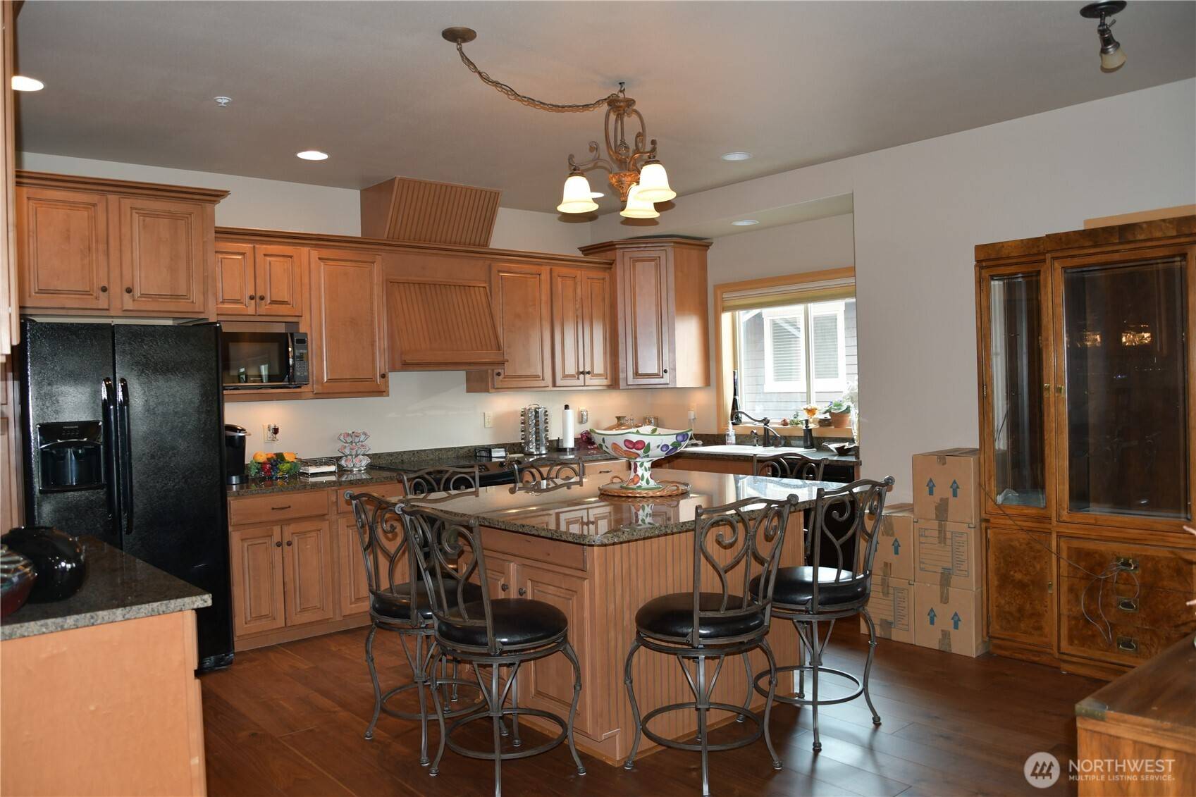 113 E Raymond ST #1B, Chelan, WA 98816