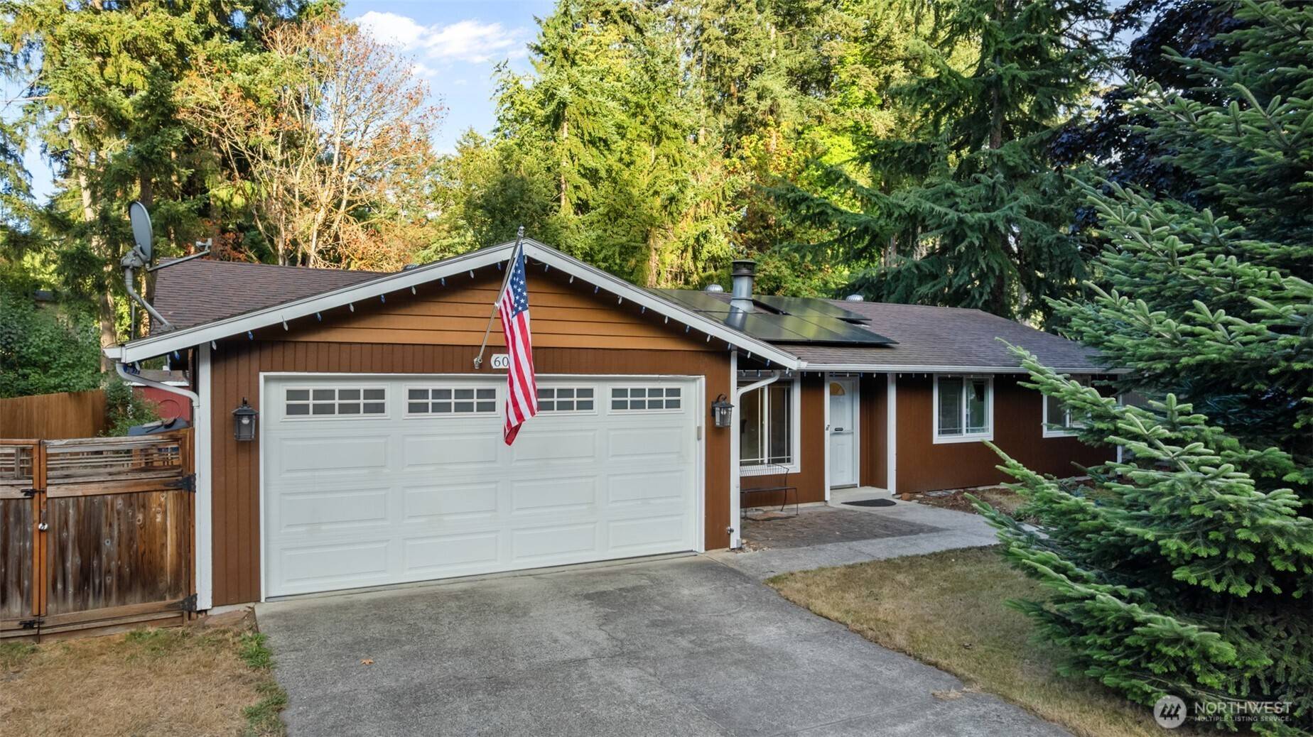 6009 190th AVE E, Lake Tapps, WA 98391