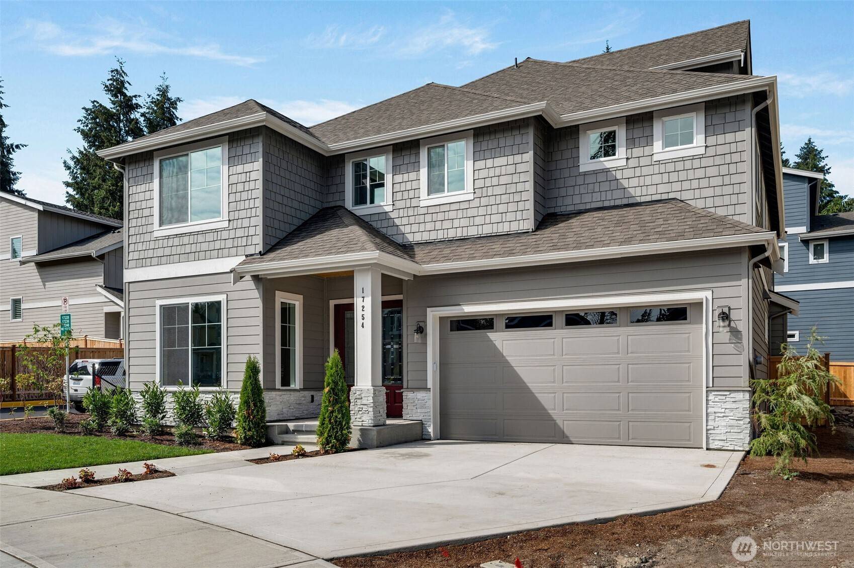 17254 NE 113th CT, Redmond, WA 98052
