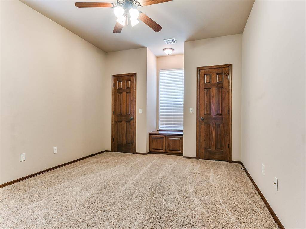 13161 Red Oak DR, Choctaw, OK 73020