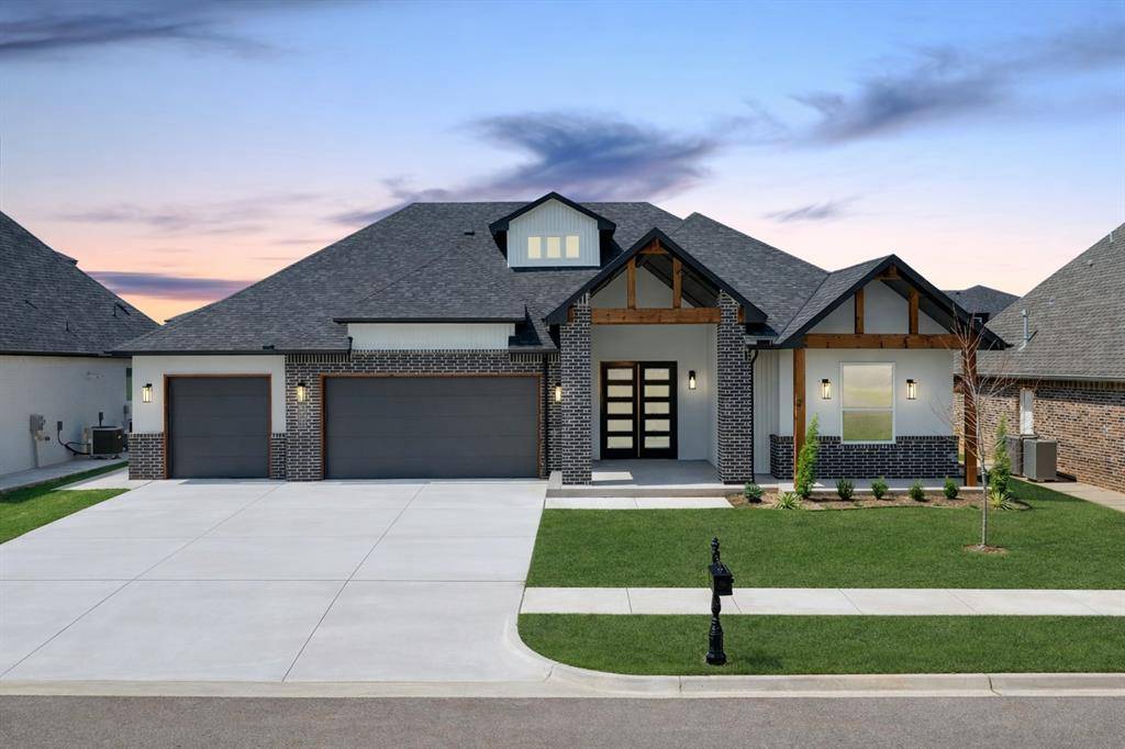 6409 NW 153rd ST, Edmond, OK 73013