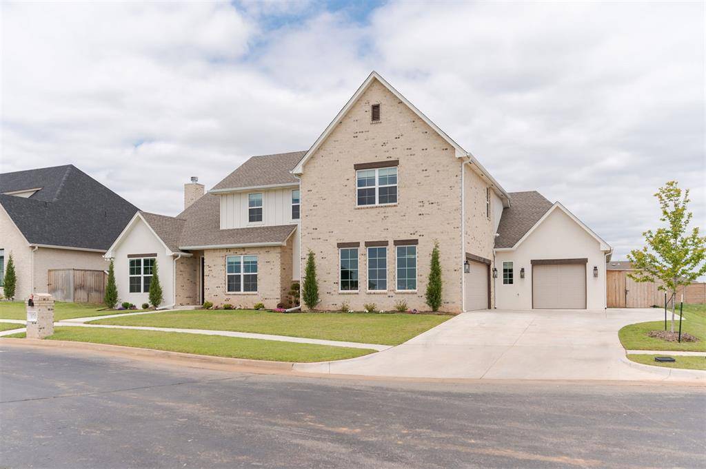 10705 NW 26th CT, Yukon, OK 73099