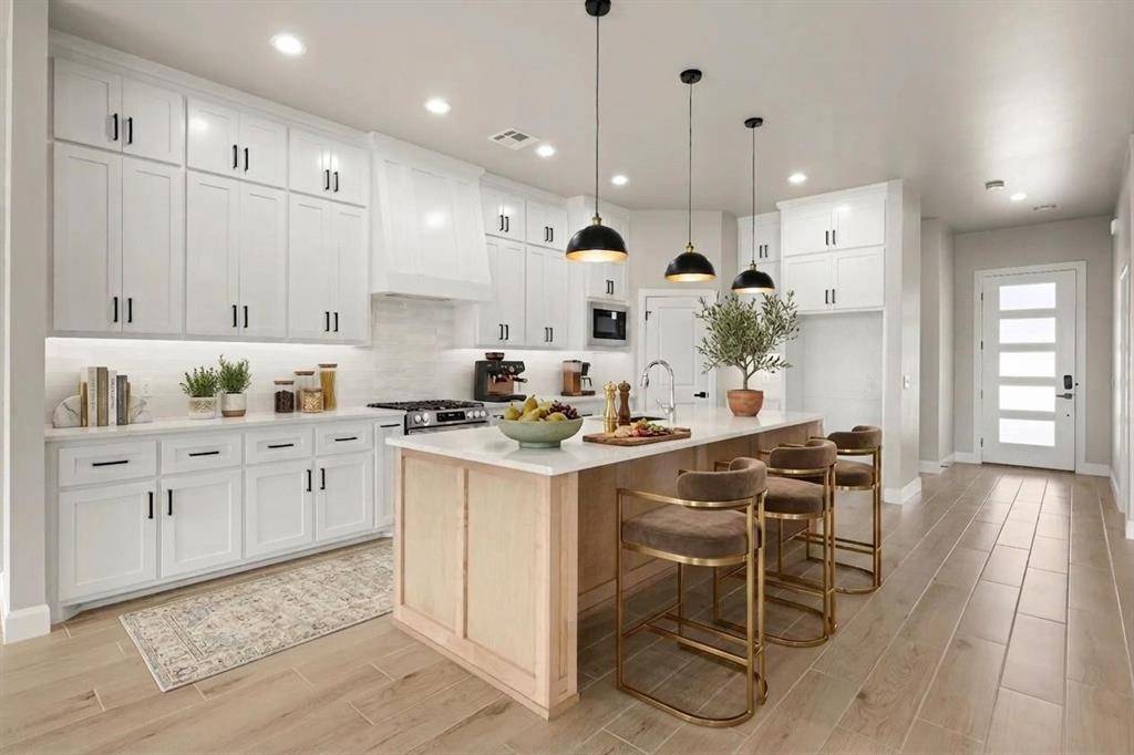 8213 NW 152nd ST, Edmond, OK 73013