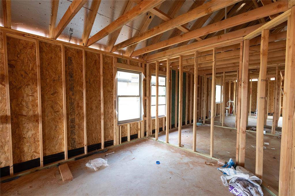 12501 SW 31st ST, Yukon, OK 73099