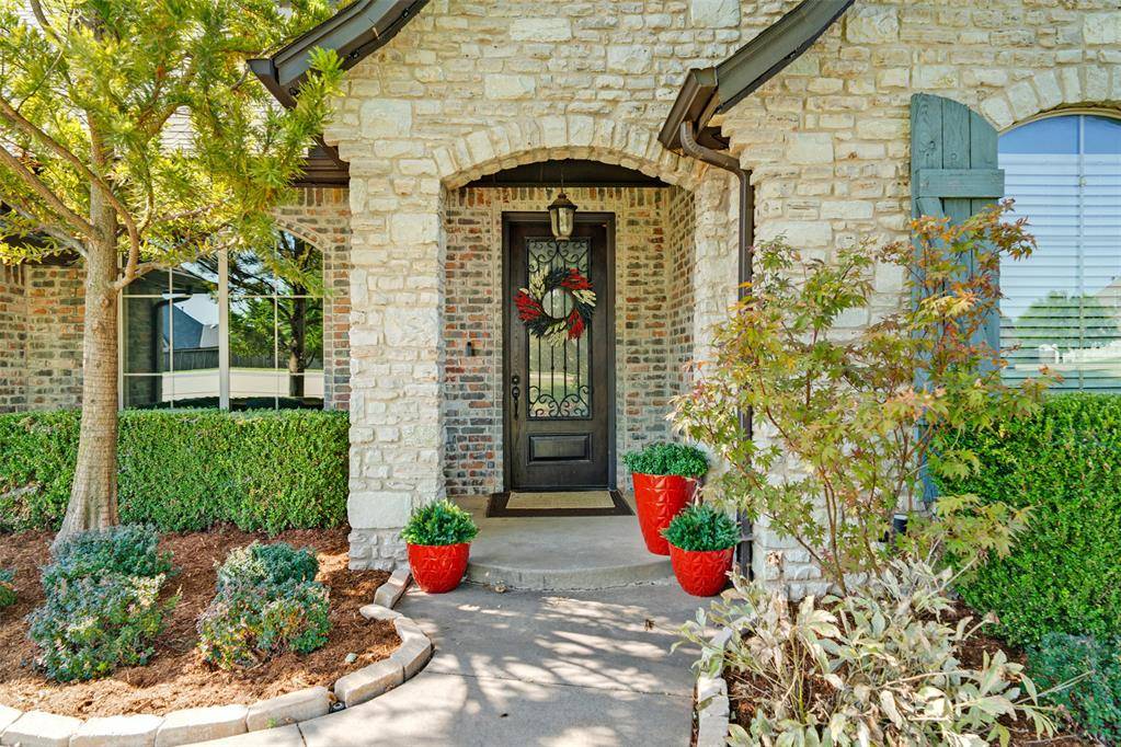 800 Tacoma Bridge CT, Edmond, OK 73034