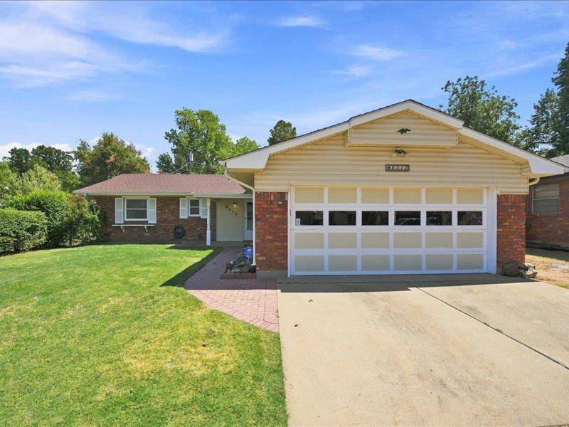 8212 NW 33rd ST, Bethany, OK 73008