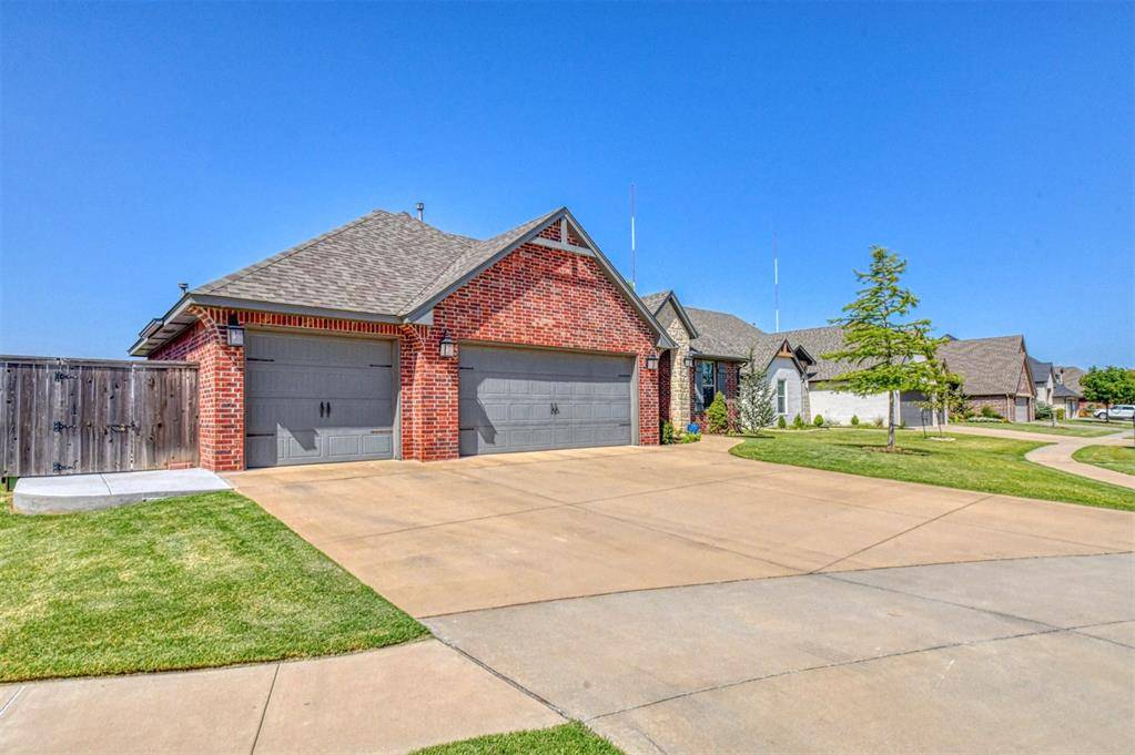4217 Frontier TRL, Norman, OK 73072