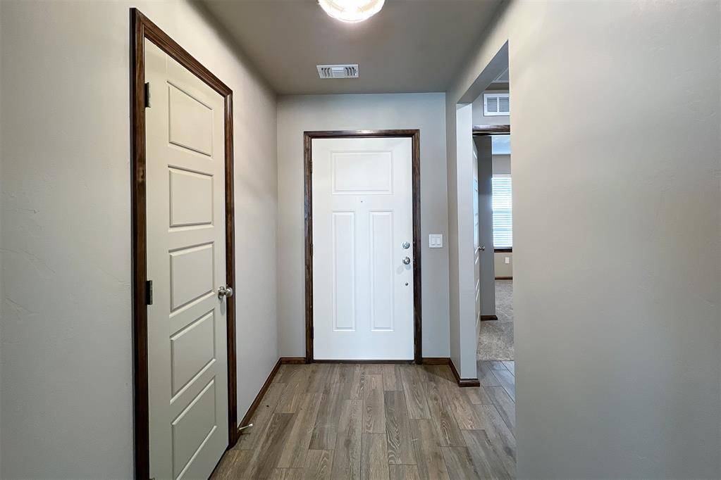 12932 NW 3rd TER, Yukon, OK 73099