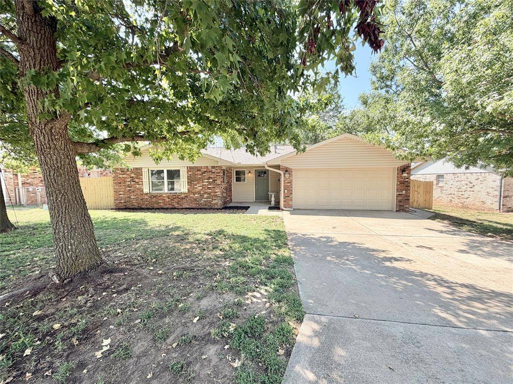 9 Rock Hollow RD, Shawnee, OK 74804