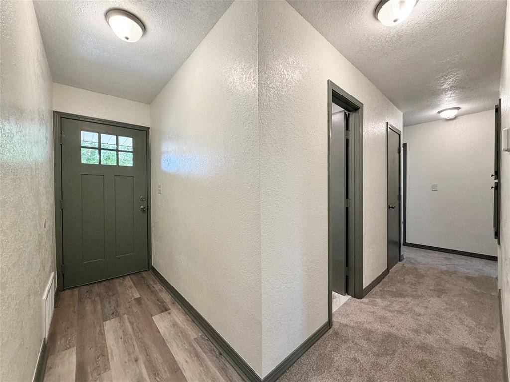9 Rock Hollow RD, Shawnee, OK 74804