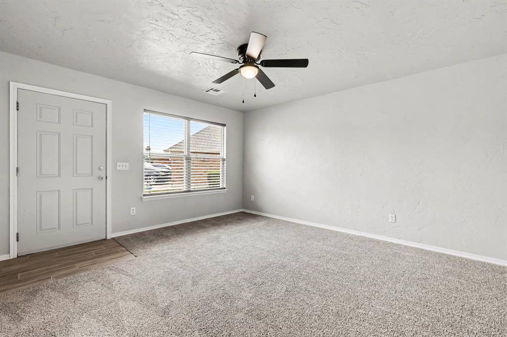 9600 SW 17th ST, Oklahoma City, OK 73128