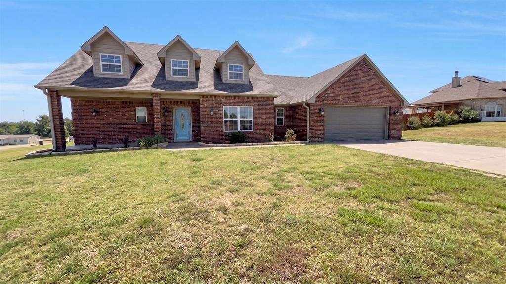 12 Wahnetah LN, Lawton, OK 73507