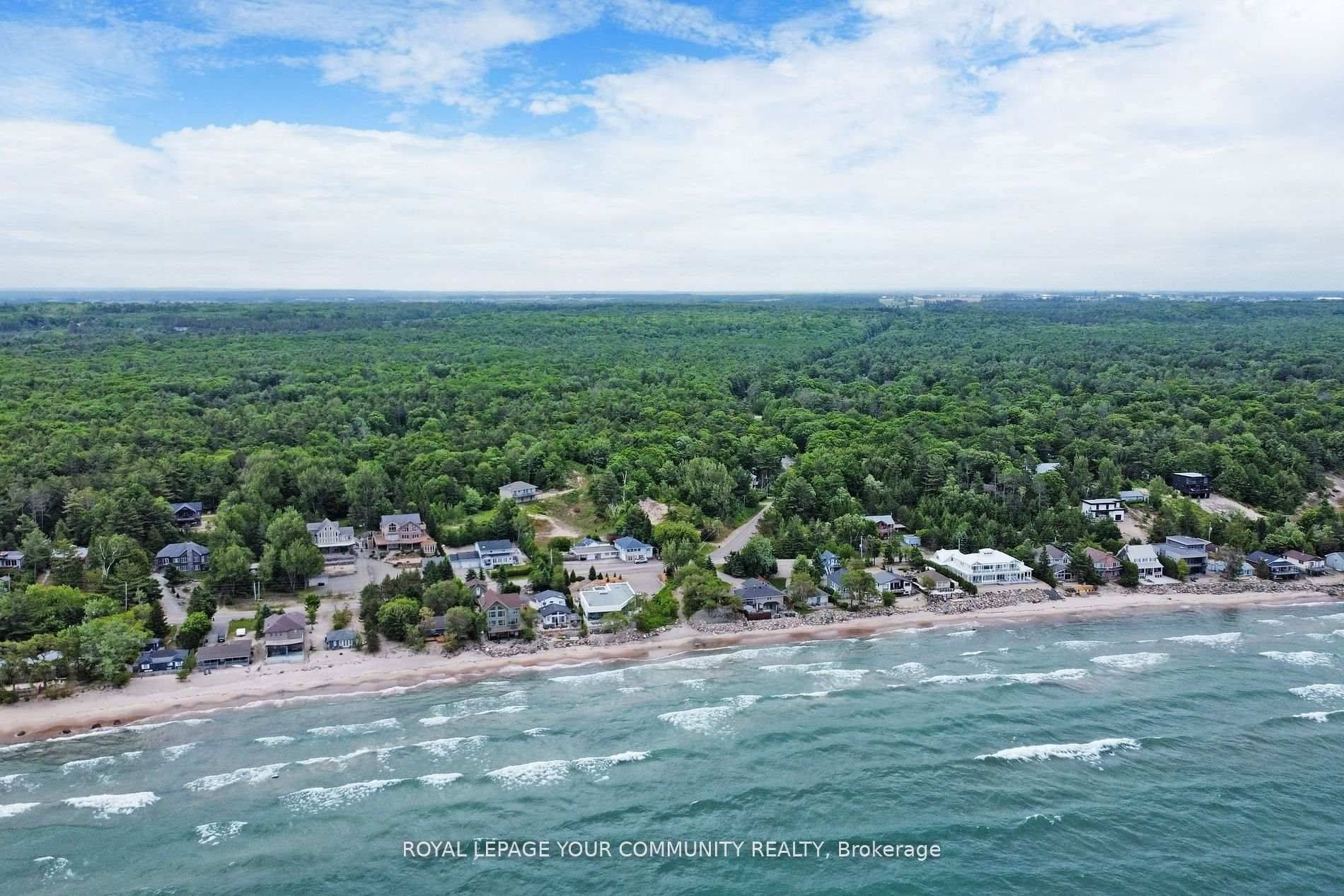 1207 Tiny Beaches RD S, Tiny, ON L0L 2T0
