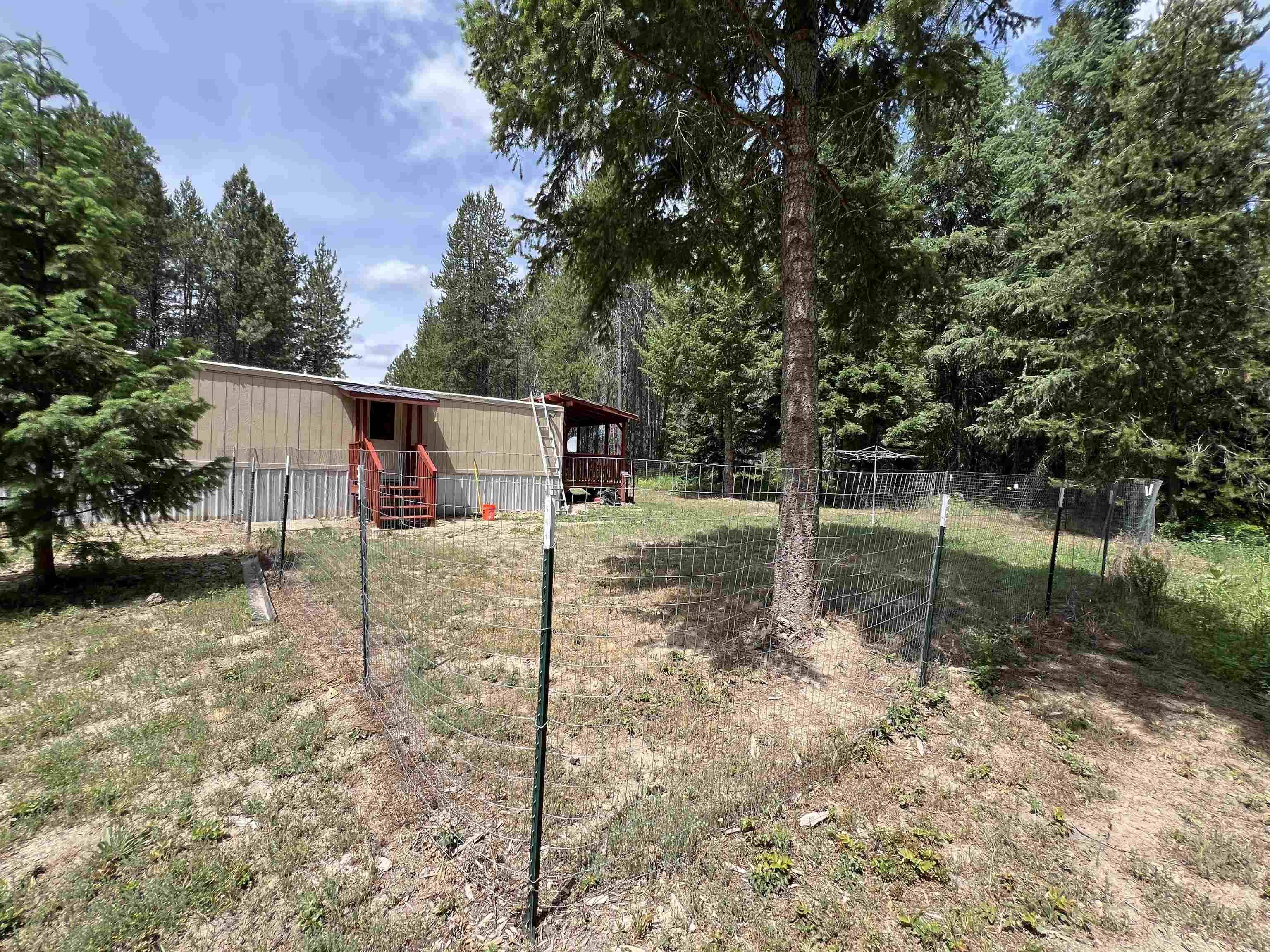 4430 D Springdale Hunters Rd, Springdale, WA 99173