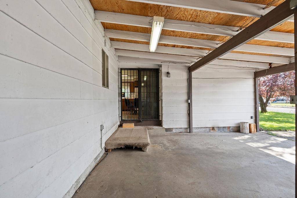 2920 N Regal St, Spokane, WA 99207
