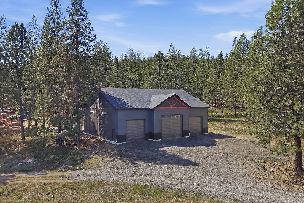 26435 N Spotted Rd, Deer Park, WA 99006